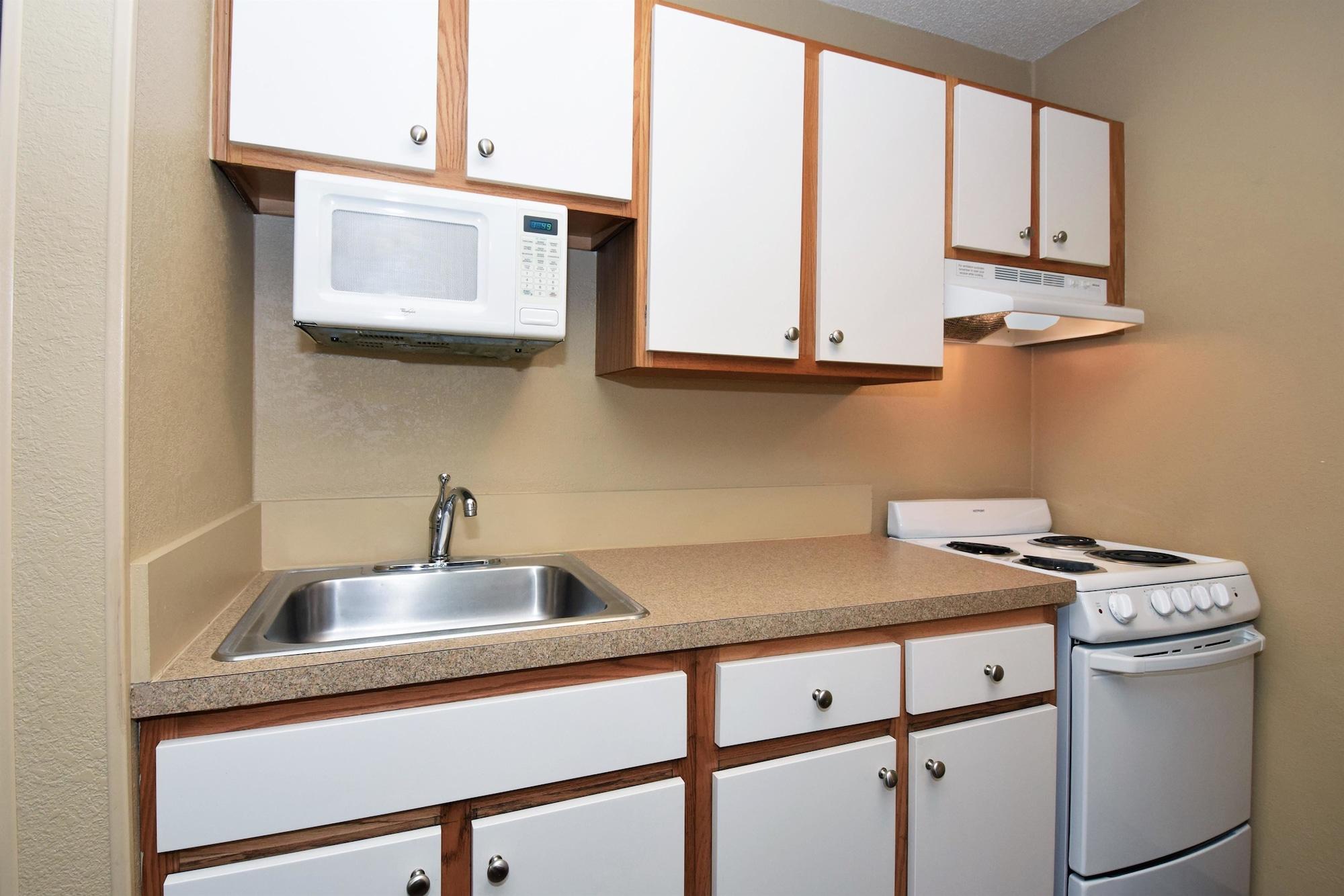 Extended Stay America Select Suites - St Louis - Westport - Craig Road Мериленд Хайтс Екстериор снимка