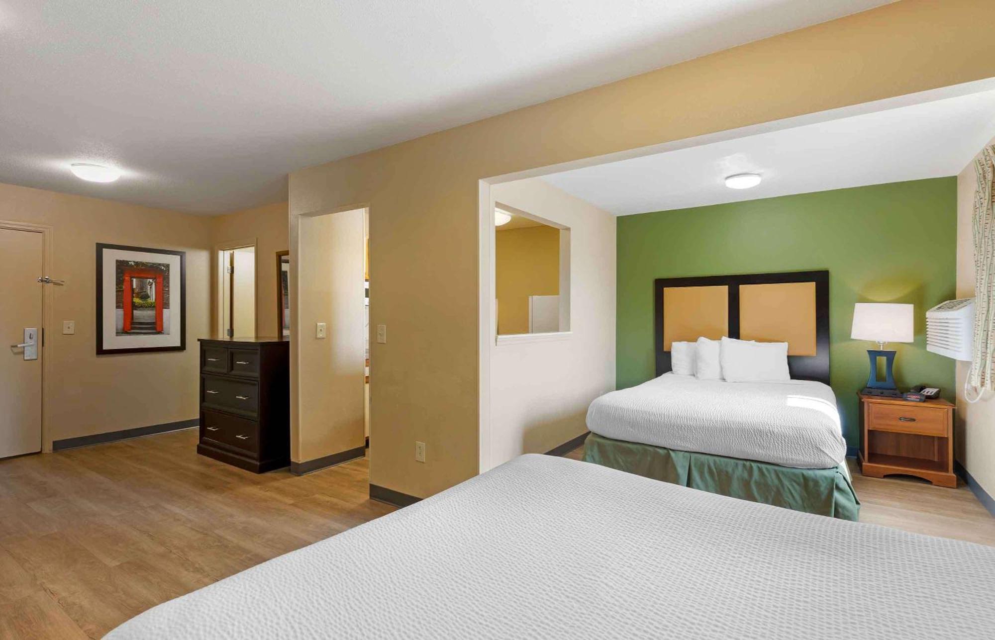 Extended Stay America Select Suites - St Louis - Westport - Craig Road Мериленд Хайтс Екстериор снимка