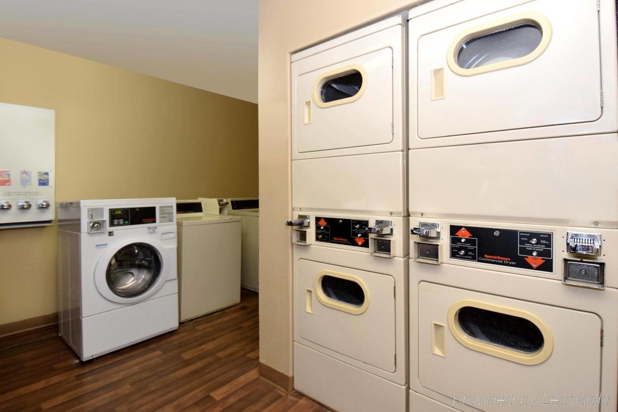 Extended Stay America Select Suites - St Louis - Westport - Craig Road Мериленд Хайтс Екстериор снимка
